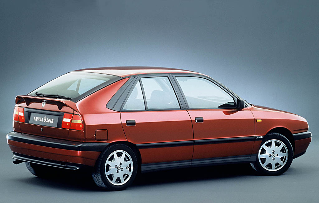 Lancia delta 2